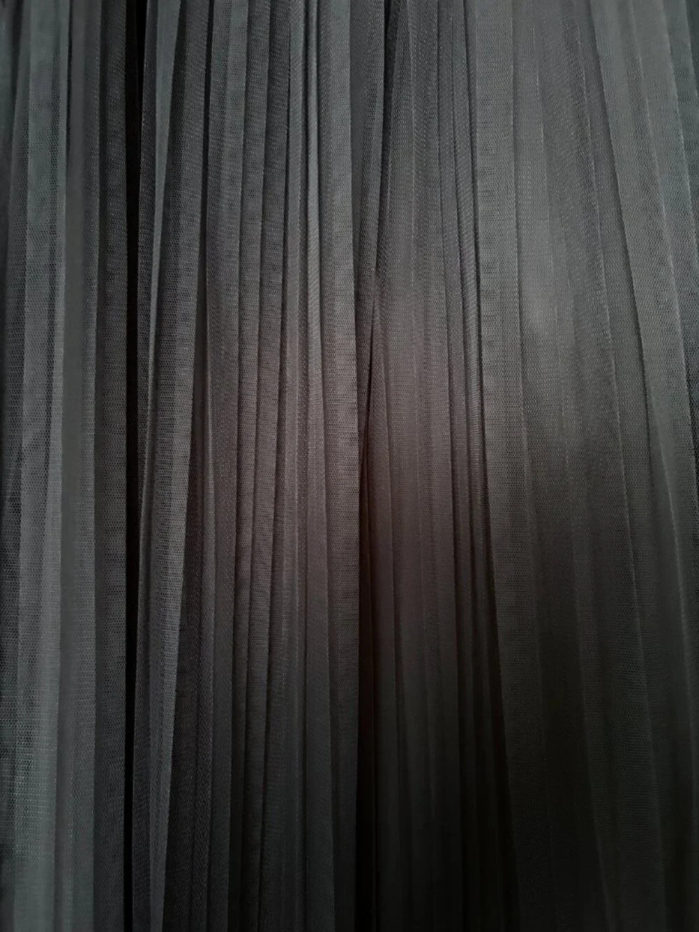 Banana Republic Pleated Mesh Steel Gray Skirt